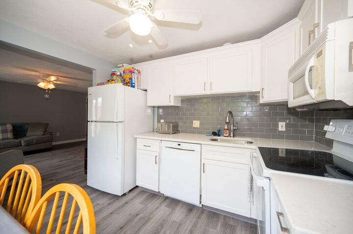 Property Photo:  8-A Mayberry Drive 5  MA 01581 