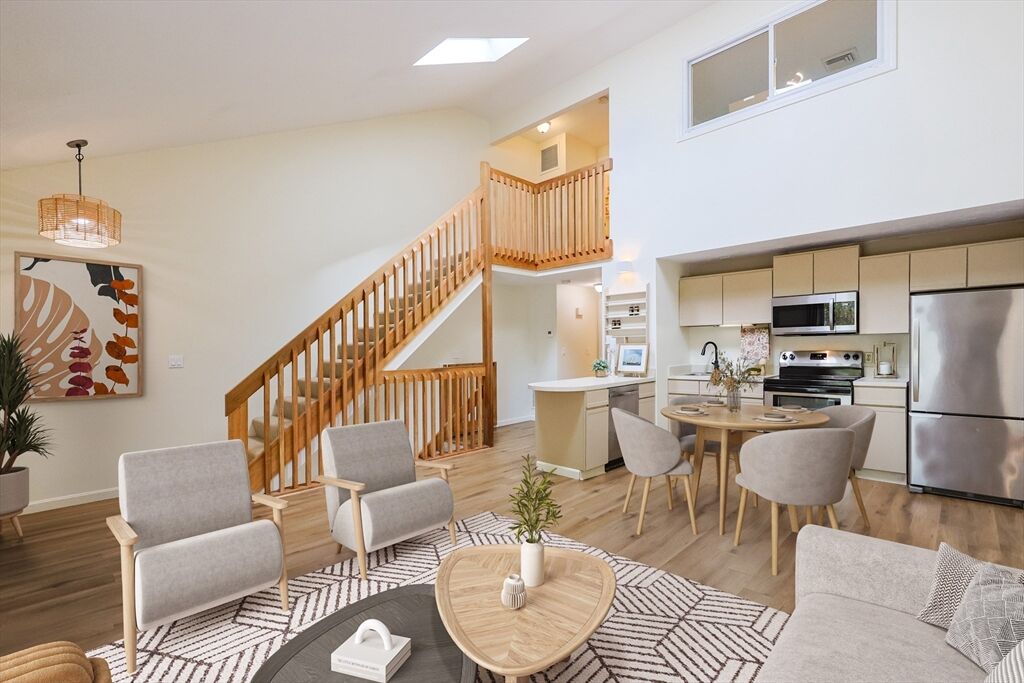 Property Photo: 21 Lordvale Boulevard 406 MA 01536