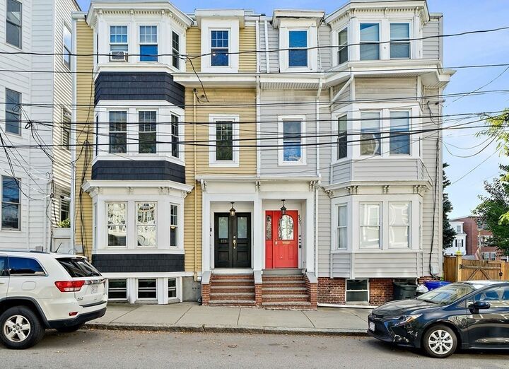 Property Photo: 159 W 7th 3 MA 02127