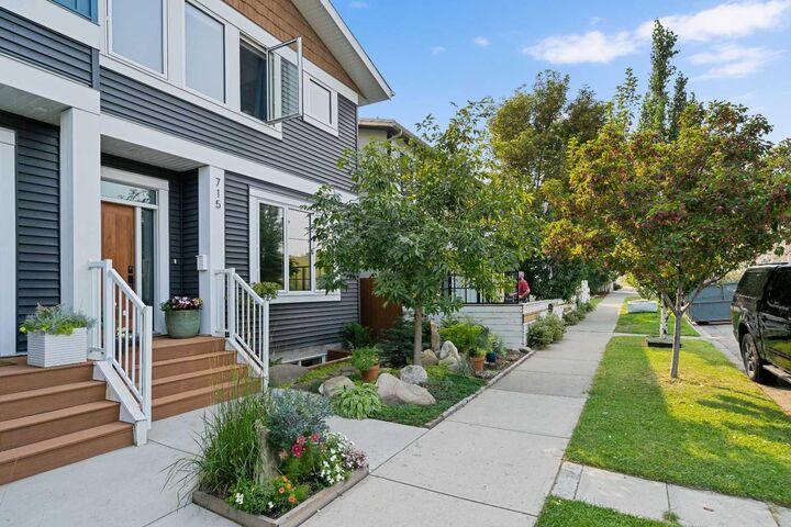 Property Photo: 715 23 Avenue SE AB T2G 1N7
