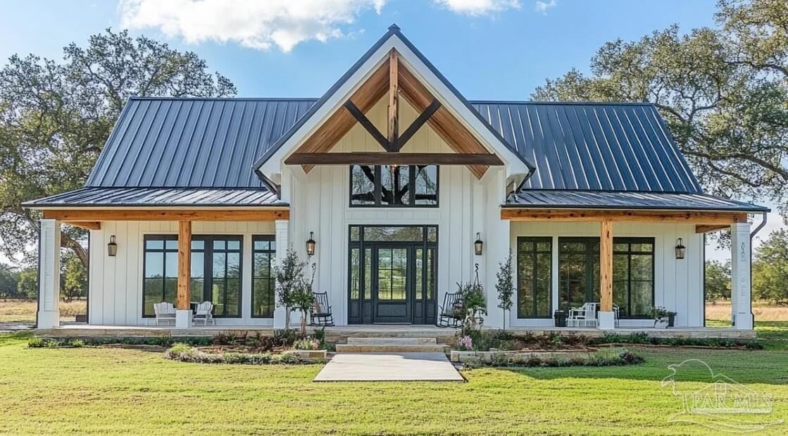 Property Photo:  2882 Lewis Rd  FL 32570 