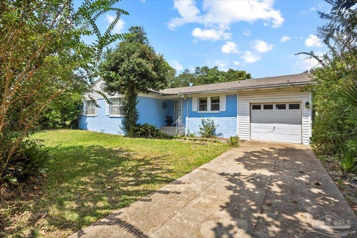 Property Photo:  3290 Bayou Dr  FL 32505 