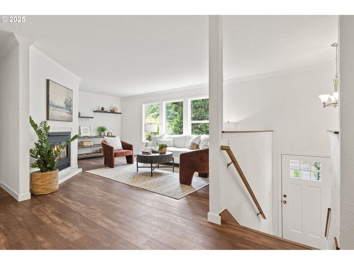 Property Photo: 2831 SW Moss St OR 97219