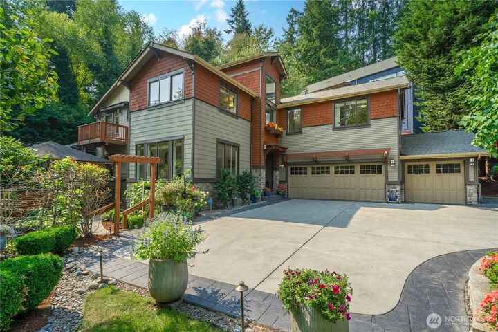 Property Photo:  15511 SE 16th Street  WA 98007 