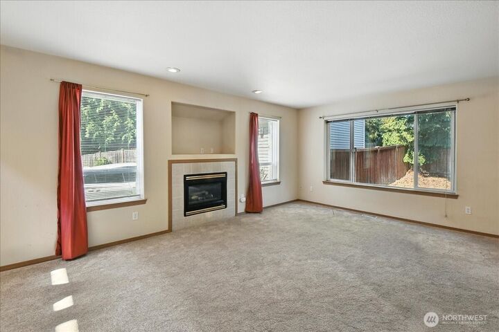 Property Photo:  3409  119th Place SE A  WA 98208 
