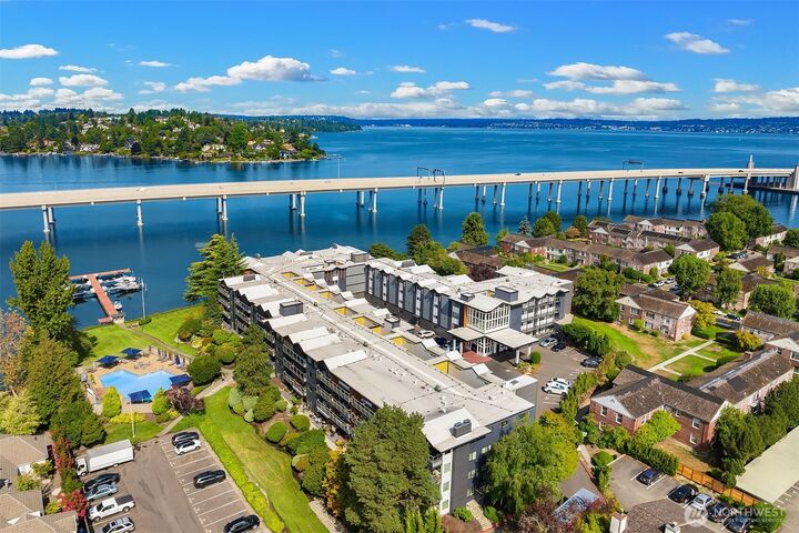 Property Photo:  2501  Canterbury Lane E 316  WA 98112 