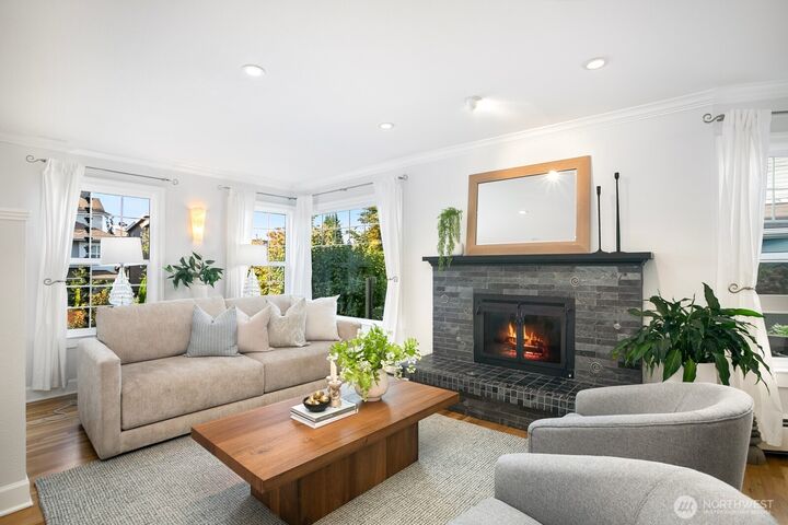 Property Photo: 119 NE 63rd Street WA 98115