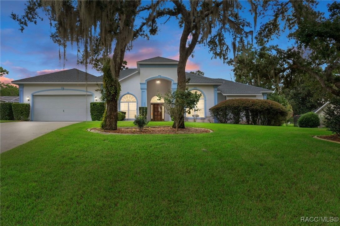 Property Photo:  47 Seagrape Street  FL 34446 