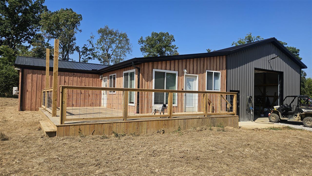 Property Photo:  605 Phillip Whitlow Road  KY 42166 