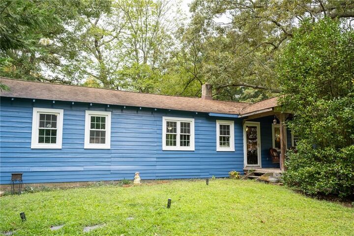 Property Photo:  9809 Old Stage Rd  VA 23168 