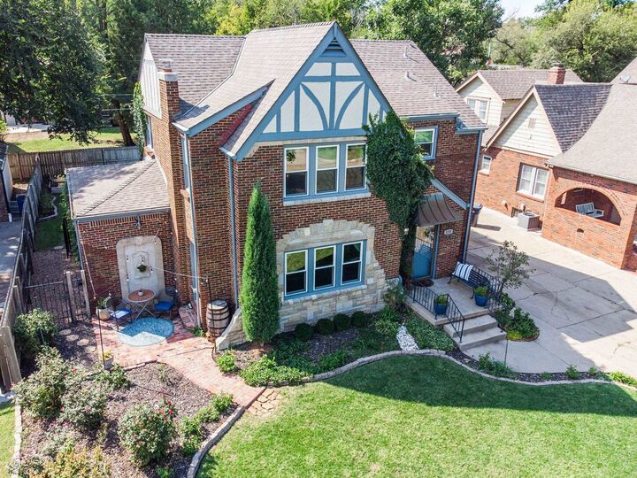 139 N Dellrose Ave  Wichita KS 67208 photo