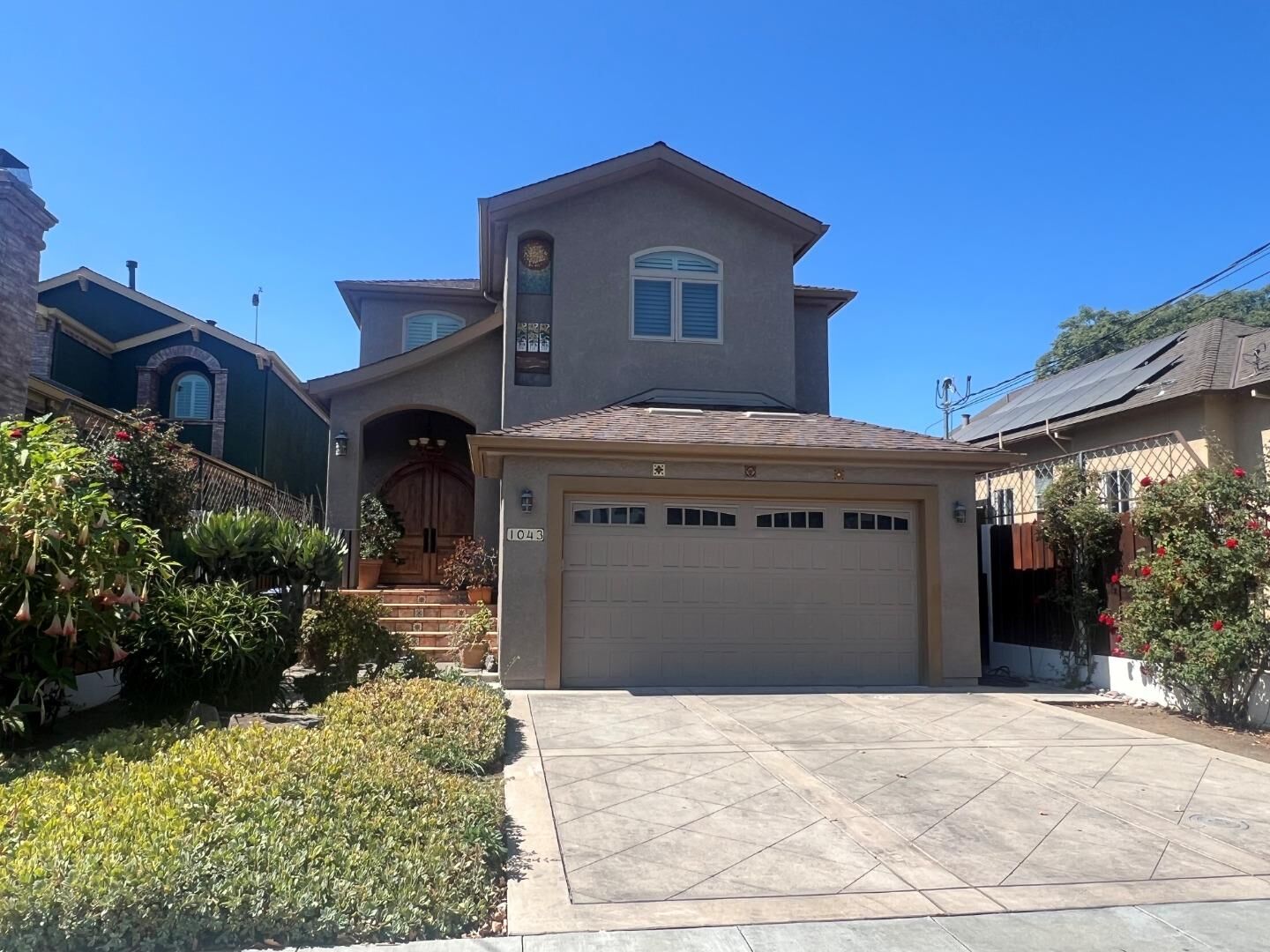 Property Photo:  1043 Locust Street  CA 95110 