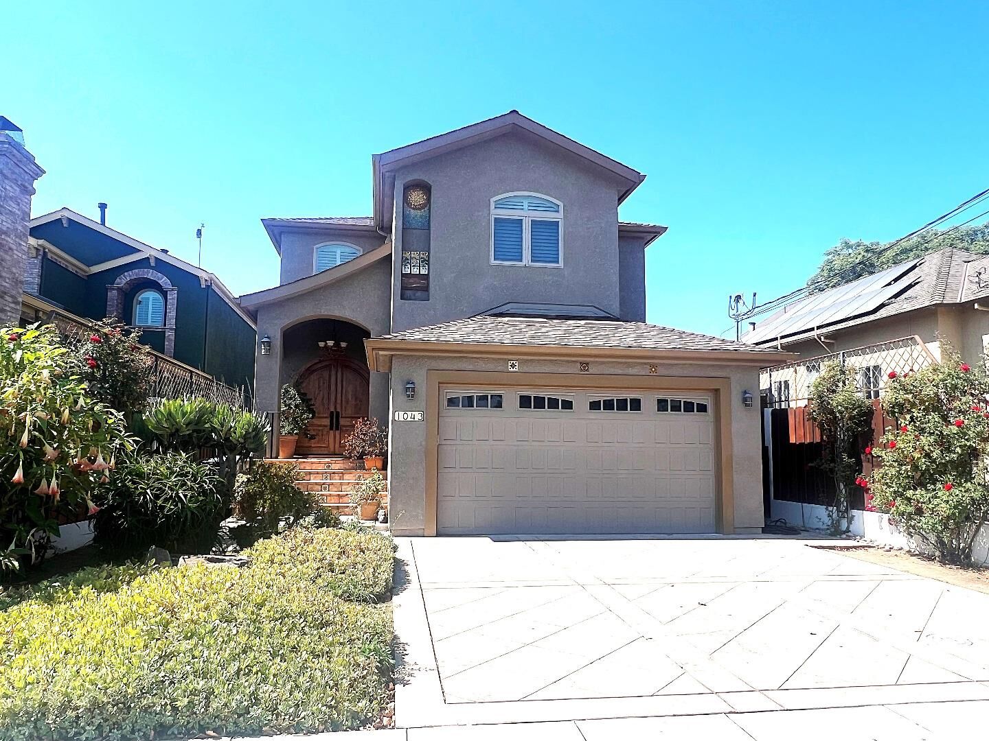 Property Photo:  1043 Locust Street  CA 95110 