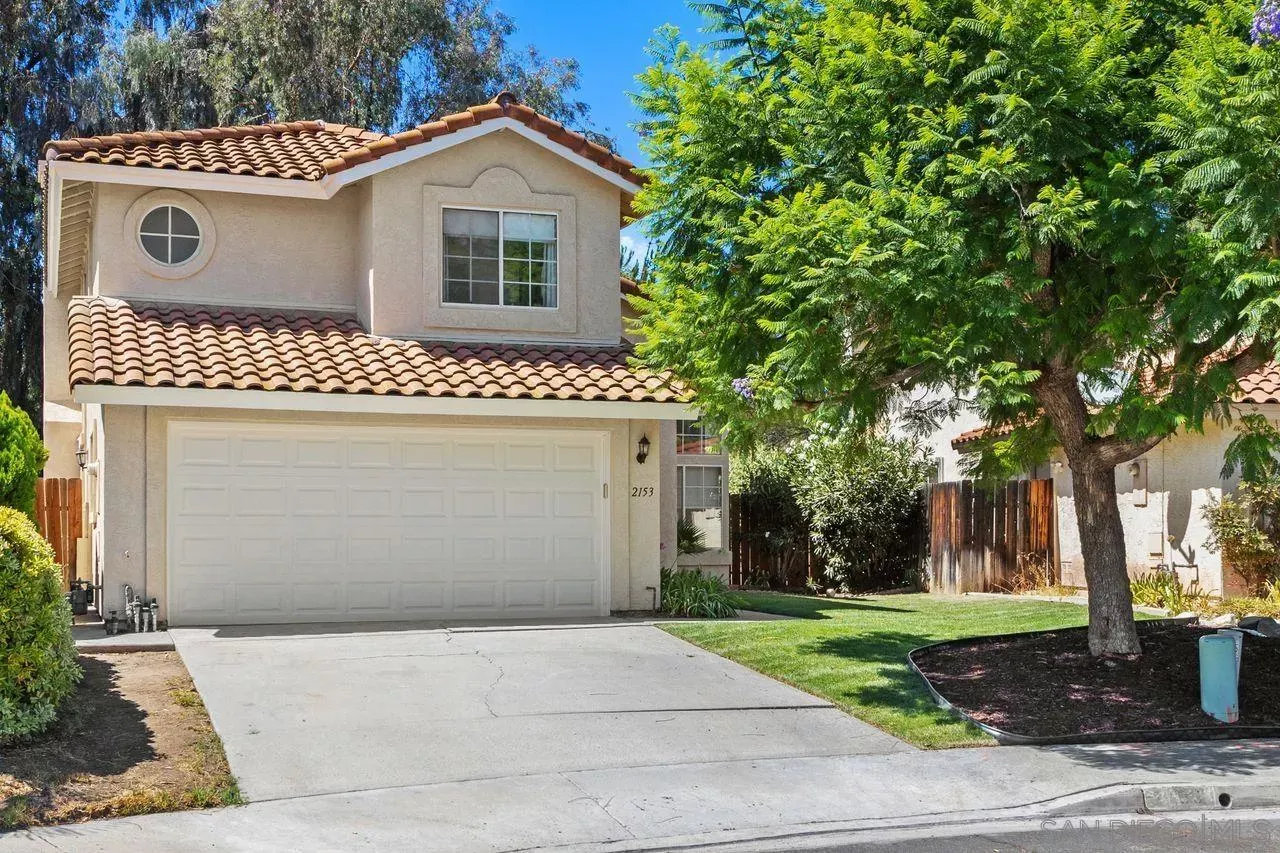 Property Photo:  2153 Pleasantwood Ln  CA 92026 