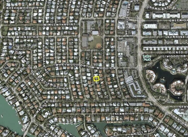 Property Photo:  737 Woodcrest Rd  FL 33149 
