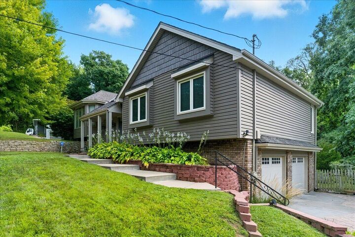 Property Photo:  315 Delong  Avenue  IA 51503 