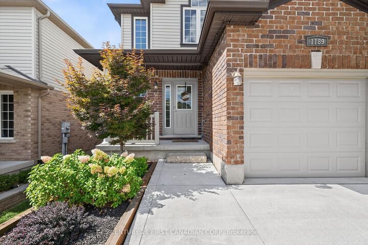 Property Photo: 1189 Whetherfield Street ON N6H 5X1