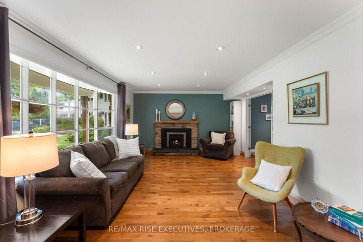 Property Photo:  115 Fairway Hill Crescent  ON K7M 2B5 