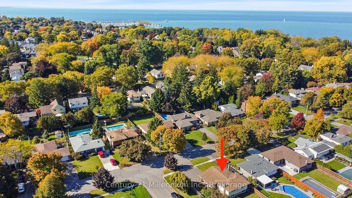 Property Photo: 36 Shoreline Drive ON L2N 3W1