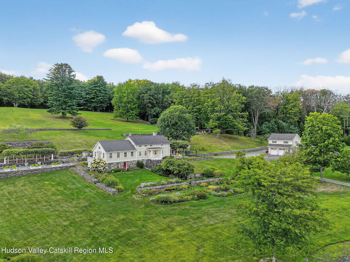 Property Photo: 197-199 Chestnut Hill NY 12484