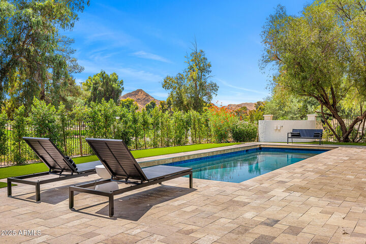 Property Photo: 7001 E Caballo Circle AZ 85253