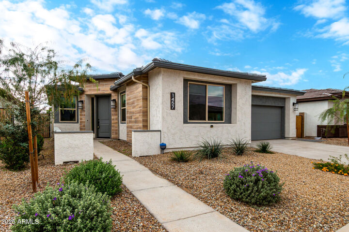 Property Photo: 1457 W Camina Plata -- AZ 85140
