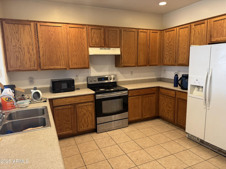 Property Photo:  7214 W Alta Vista Road  AZ 85339 