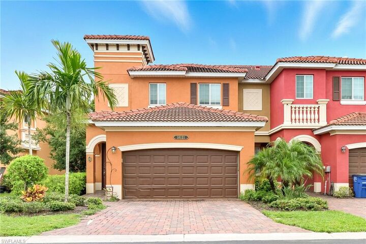 Property Photo:  10121 Tin Maple Dr 111  FL 33928 