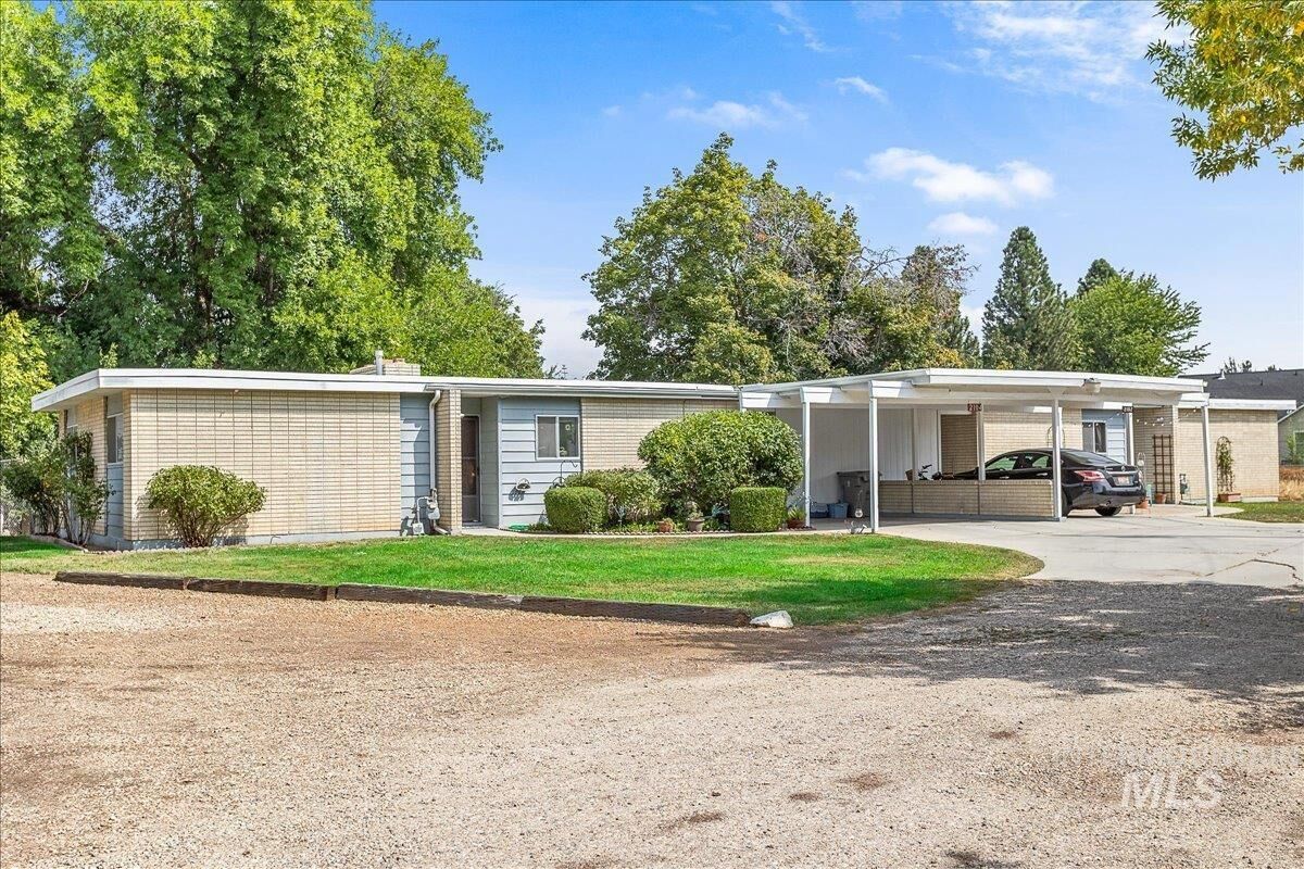 Property Photo:  2104 N Bryson Rd.  ID 83713 
