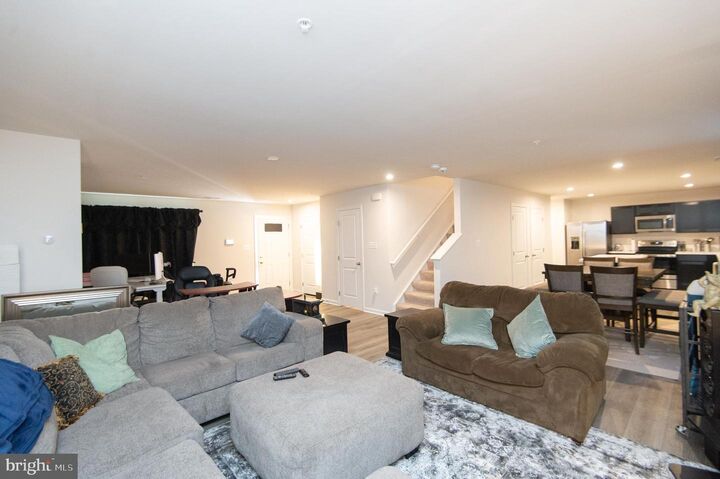 Property Photo: 112 Mariners Way MD 21613