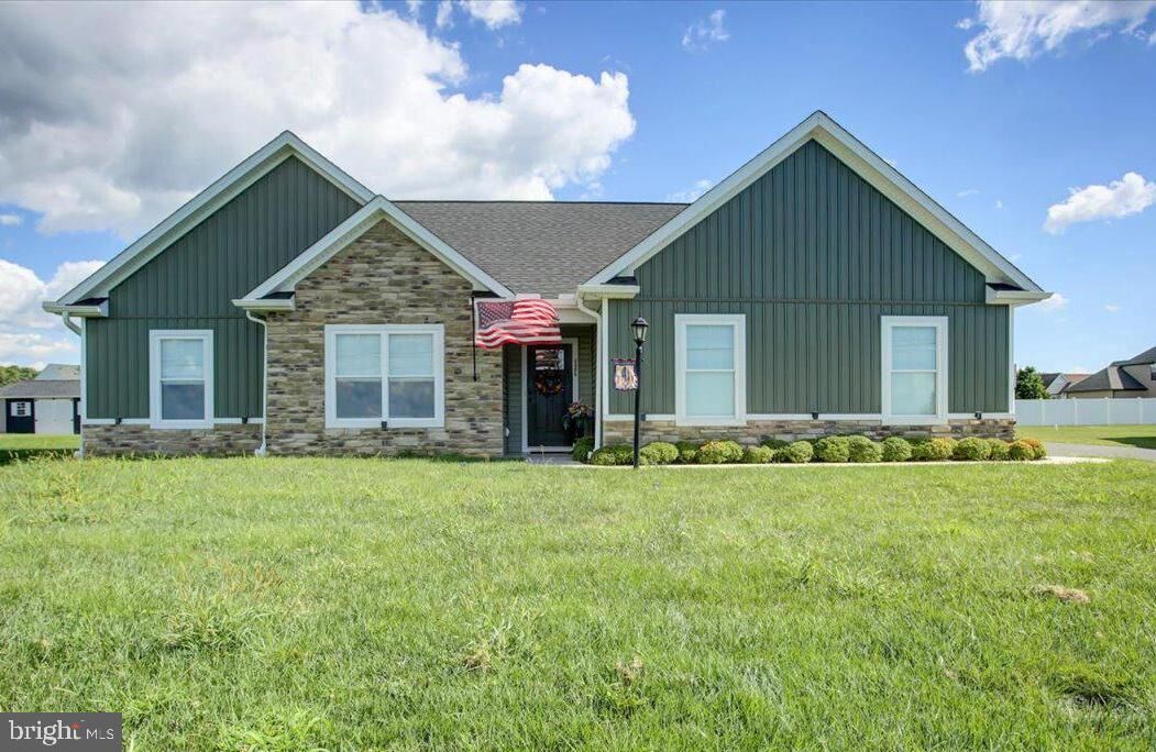 Property Photo:  2336 Somerset Road  PA 17202 