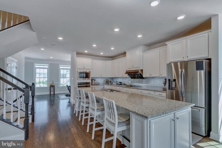 Property Photo: 837 Stonecliffe Road PA 19355
