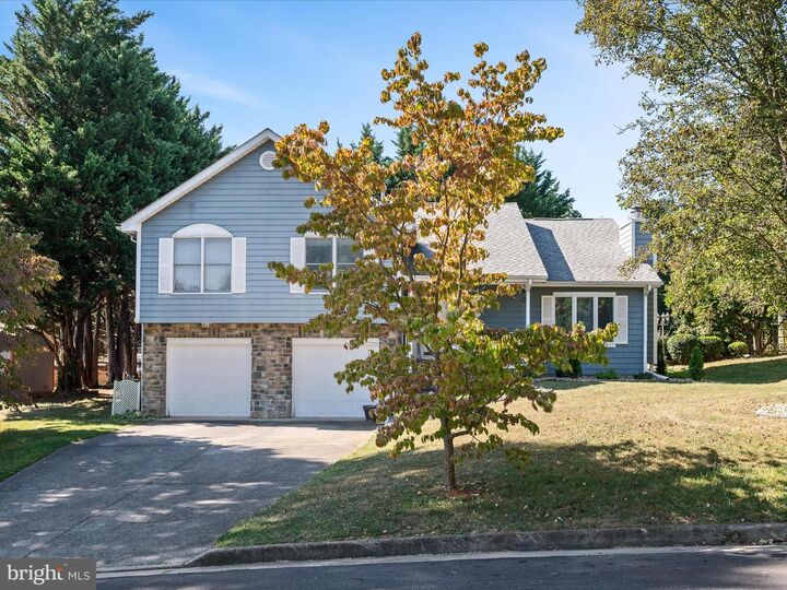 Property Photo: 609 Crystal Court VA 22601
