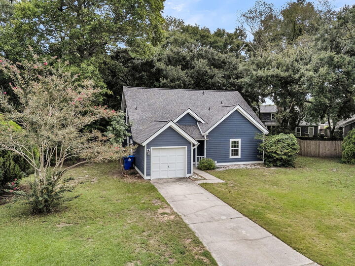 Property Photo: 1214 Canvasback Court SC 29464