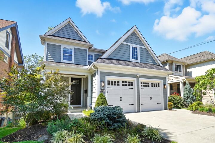 Property Photo:  3633 Stettinius Avenue  OH 45208 