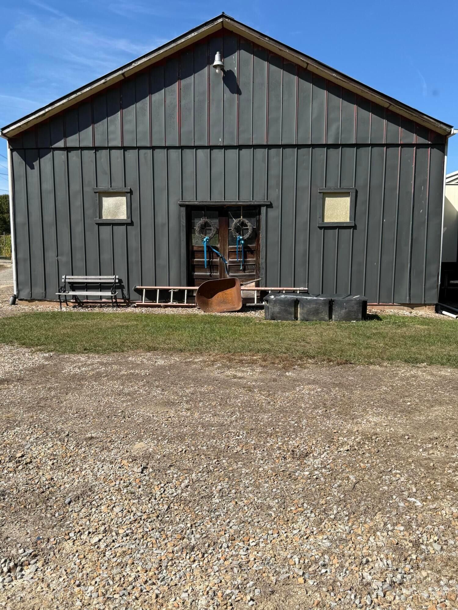Property Photo:  5546 Marietta SW Road  OH 43748 