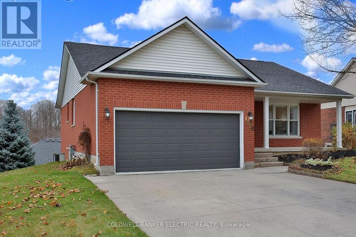 1830 Stratton Avenue  Peterborough (Monaghan Ward 2) ON K9K 2E6 photo