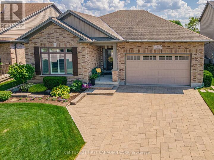 Photo de la propriété: 145 Watson Street ON N0M 2A0