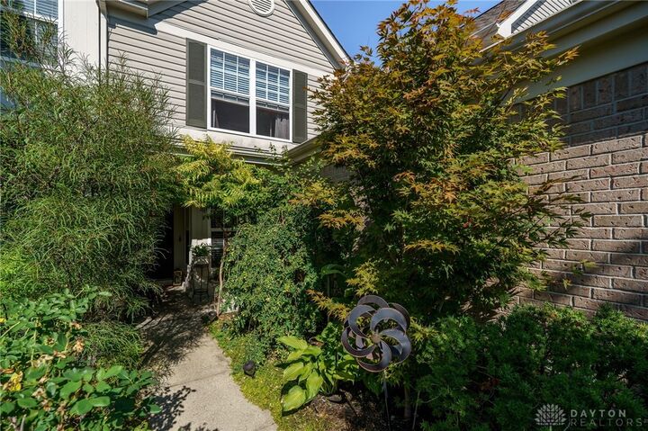 Property Photo: 4087 Fieldsedge Drive OH 45040