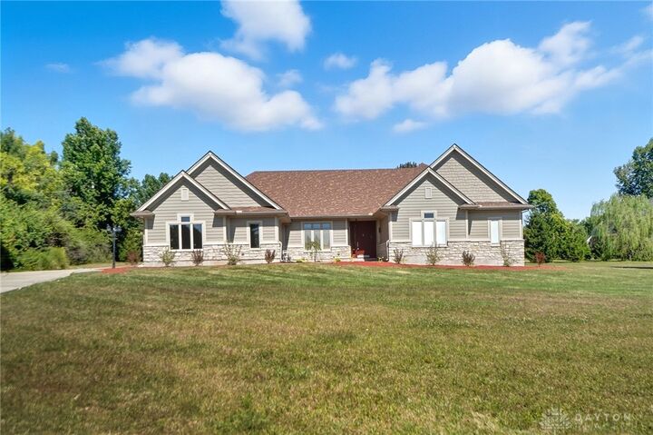 Property Photo:  7038 Ashwood Court  OH 45066 