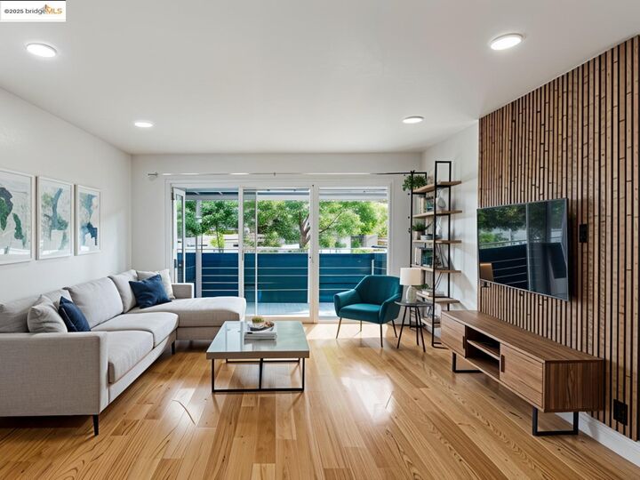 Property Photo:  2209 Otis Dr L  CA 94501 