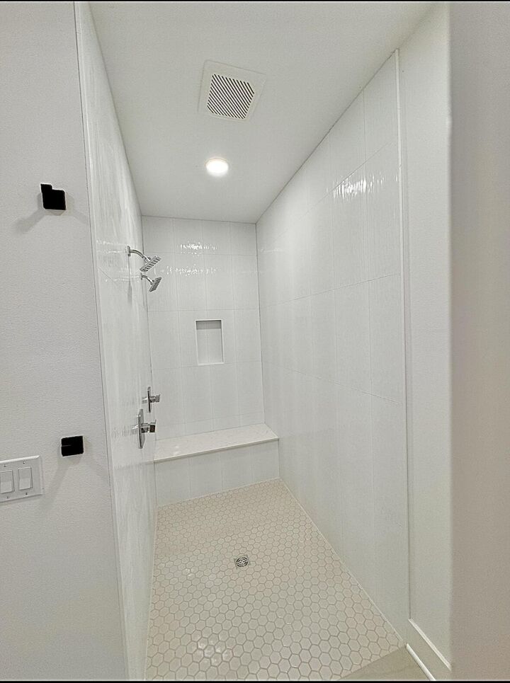 Property Photo:  6647 Desoto Street  FL 32566 