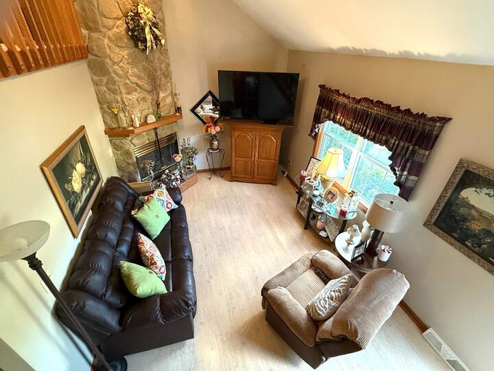 Property Photo:  4034 Calico Drive  PA 16506 