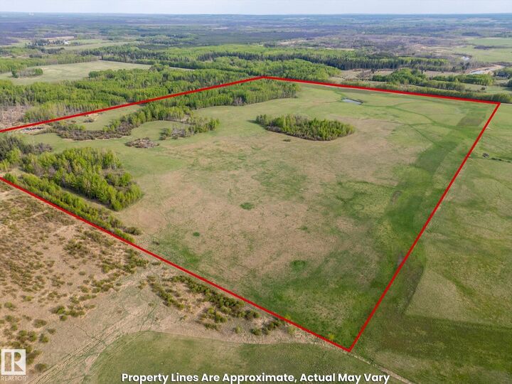 Property Photo:  Rrd 92 Twp 542A  AB T0E 2M0 