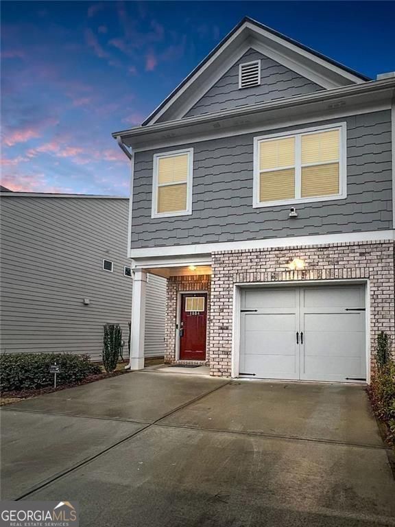 Property Photo:  1884 Plainsboro Drive  GA 30058 