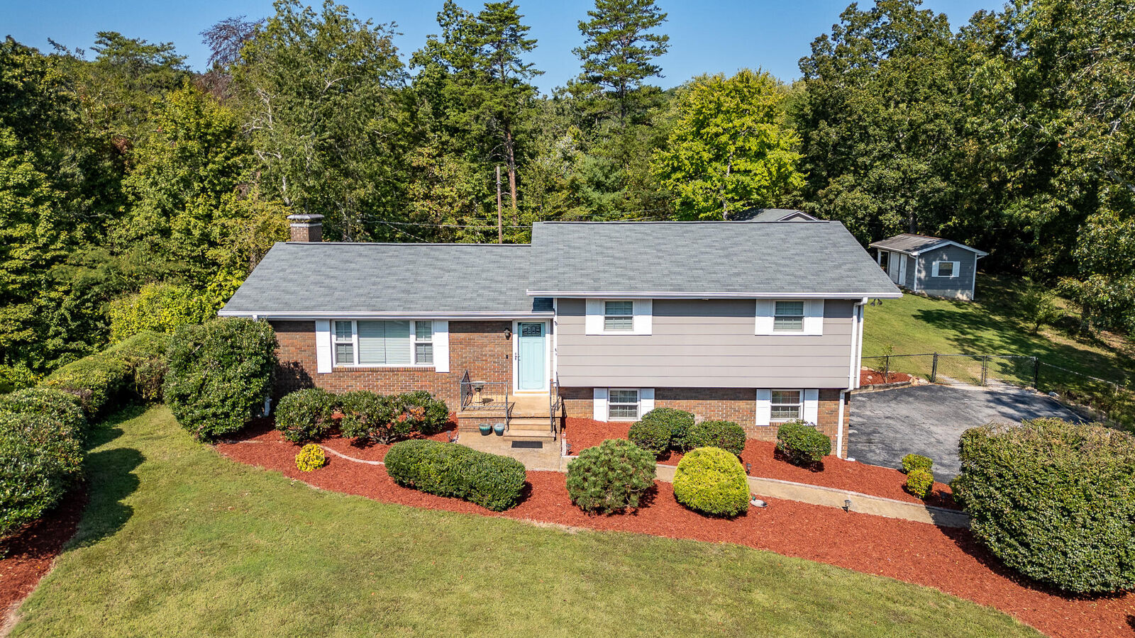 Property Photo: 5907 Northwoods Drive TN 37343