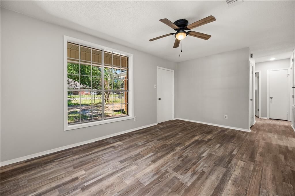 Property Photo:  6600 Longleaf Trace  LA 71405 