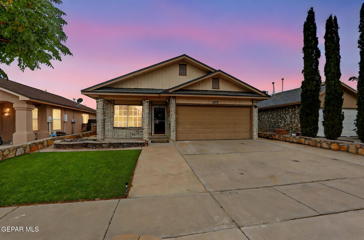Property Photo:  3217 Manny Aguilera Drive  TX 79936 