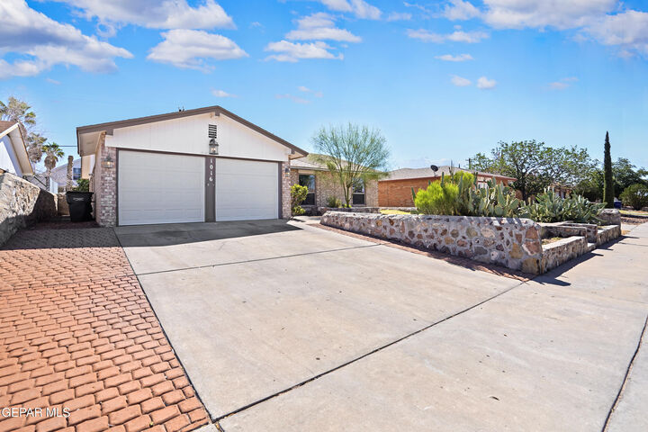 Property Photo:  1016 Oneida Drive  TX 79912 