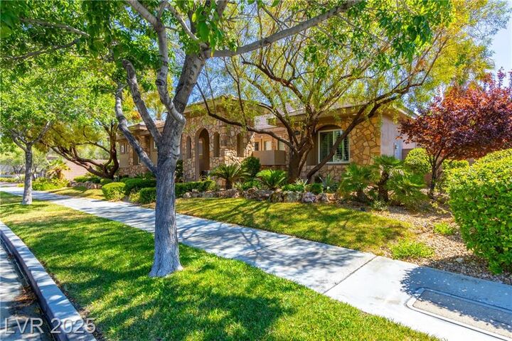 Property Photo:  2960 American River Lane  NV 89135 